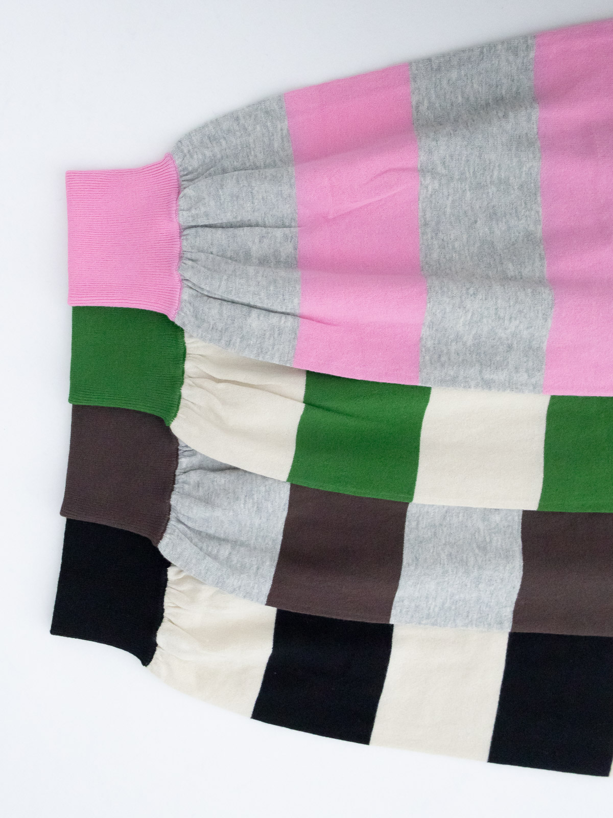 40/2�ϥ��ĥ����ȥ��åȥ�16���ٵ�ŷ���Ԥߥܡ����� ���롼�ͥå��磻�ɥץ륪���С� P916106 prit