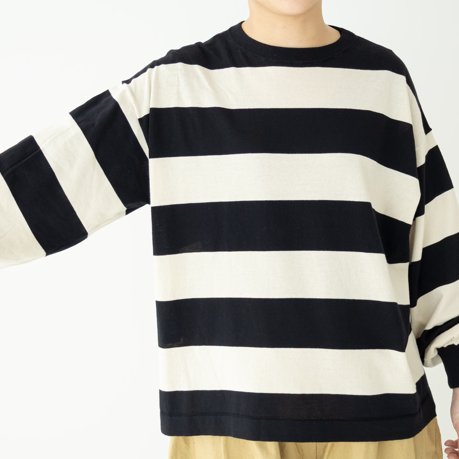 40/2�ϥ��ĥ����ȥ��åȥ�16���ٵ�ŷ���Ԥߥܡ����� ���롼�ͥå��磻�ɥץ륪���С� P916106 prit