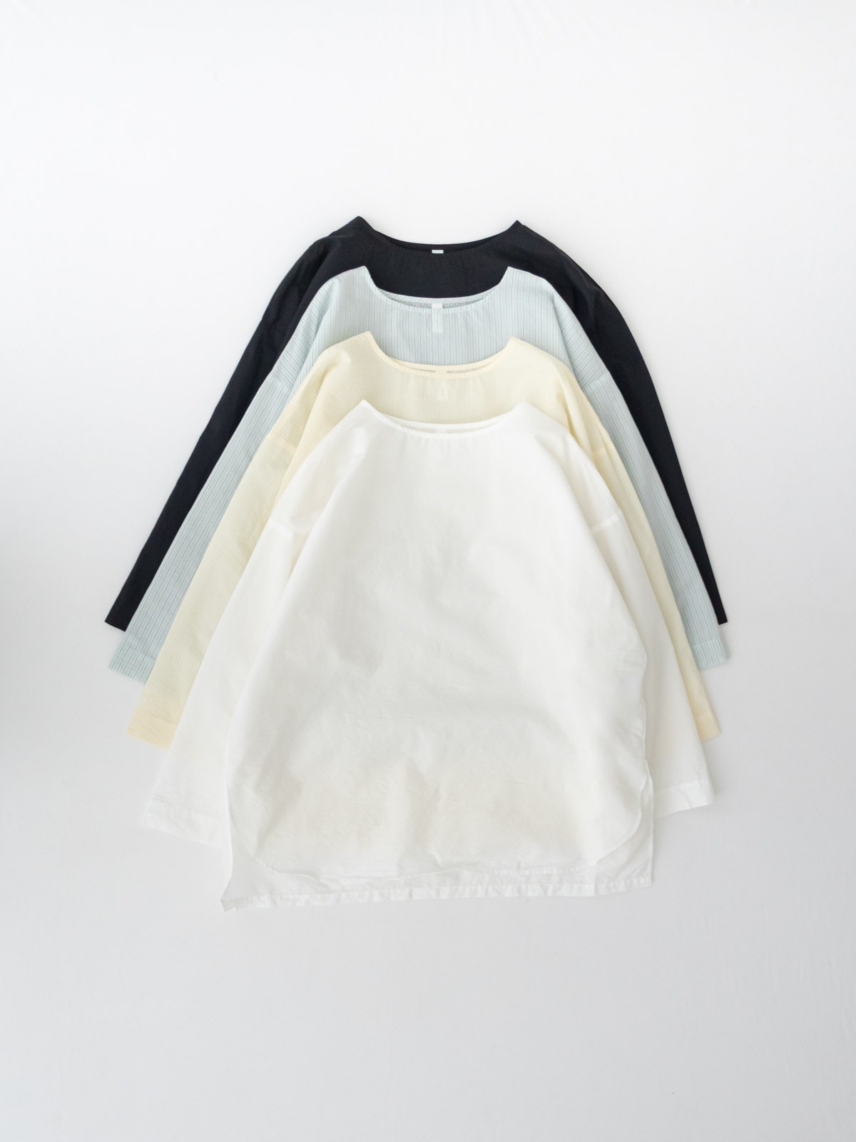 �����꡼���åȥ� T�֥饦�� P81629 prit