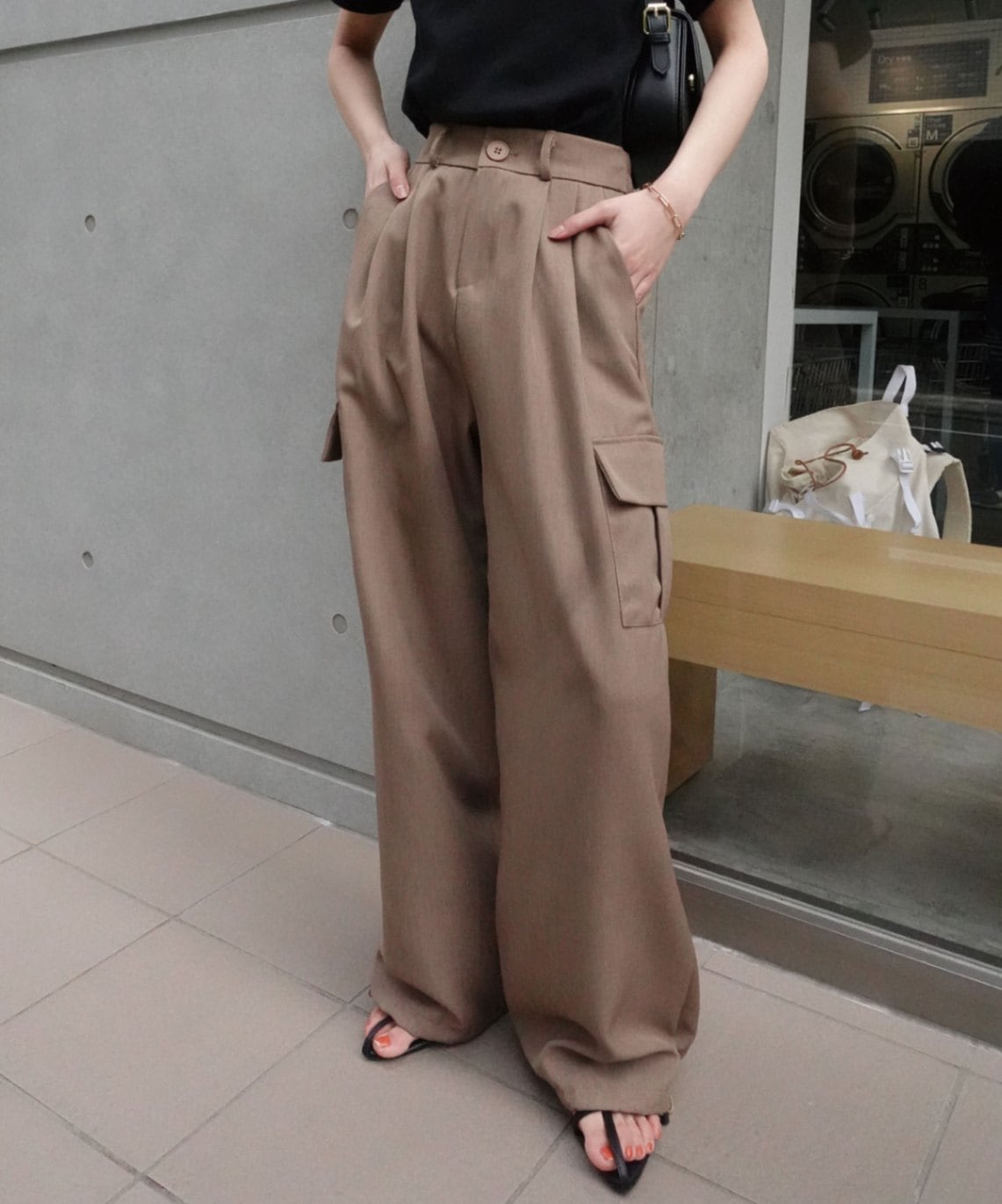 ★monch様★ low rise cargo pants カーゴパンツ スラックスカーゴパンツ | BOTTOMS | LOWY BY CORNERS