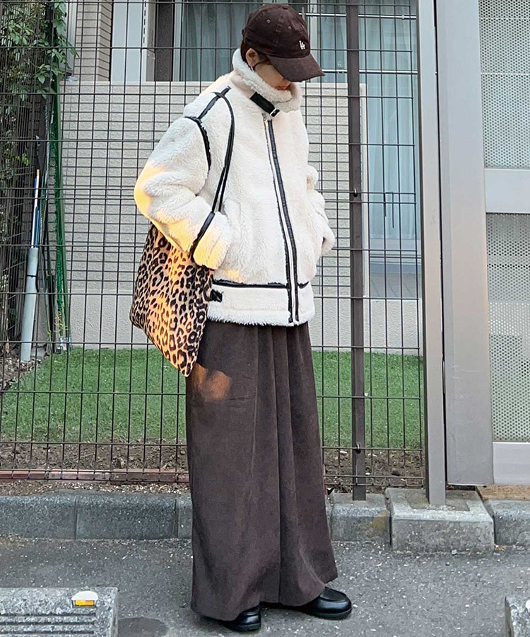 �ܥ������С��������ե饤�ȥ��㥱�å�