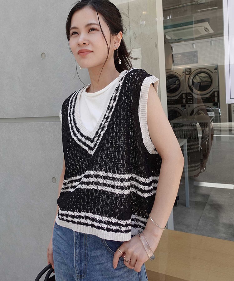 リネンタッチクロシェ編みニットベスト | TOPS,ベスト | LOWY BY