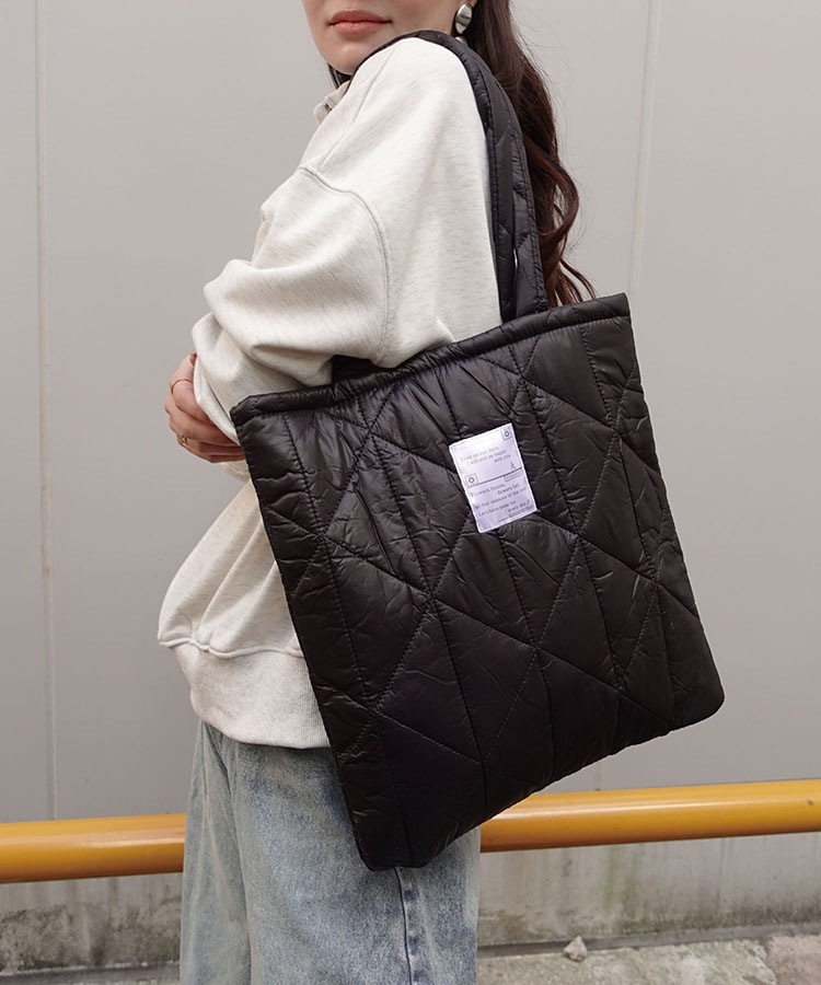 ����ƥ��󥰥ȡ��ȥХå��������̡�A4��Ǽ���Хå�