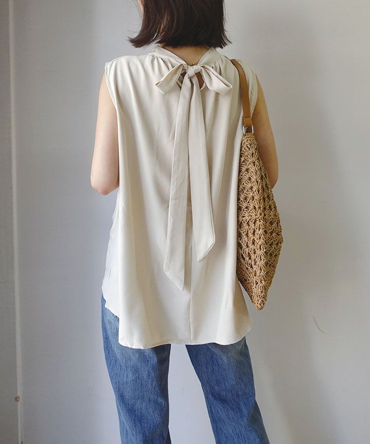 �Хå���ܥ�Ρ�����ե쥢���֥饦��