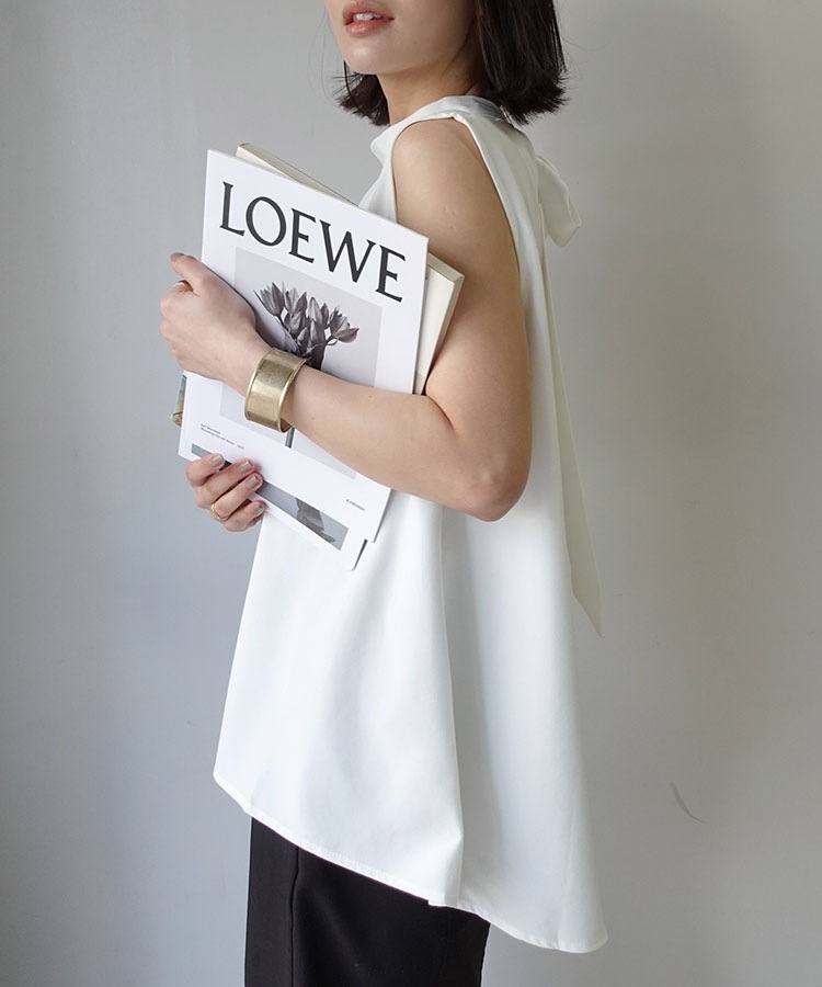 �Хå���ܥ�Ρ�����ե쥢���֥饦��