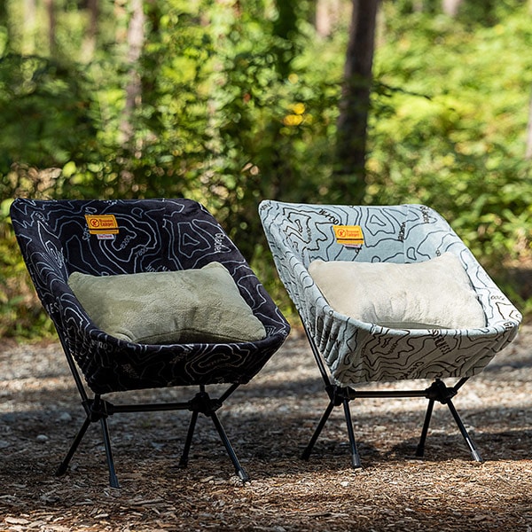 送料無料 ベロア クッションカバー (オレンジ ) 45cm 単品 黄色 北欧 ベルベッド | ミニョン・インテリアショップ オレンジスロー枕クッションカバーby Ambesonne、グラフィックの鮮やかなホット爆発Fire Flames熱Burningテー