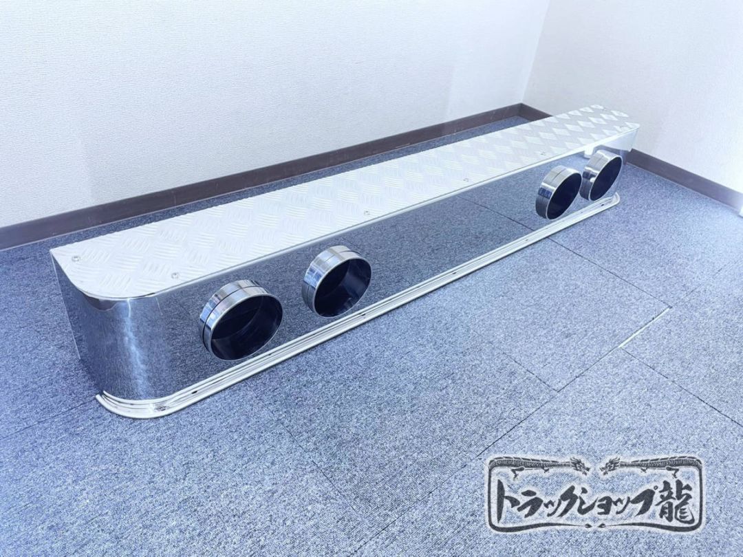 【アップグレード】 ステンレス 4連 リアバンパー 1700×250 筒型 奥付け リフトガード付き S0838S