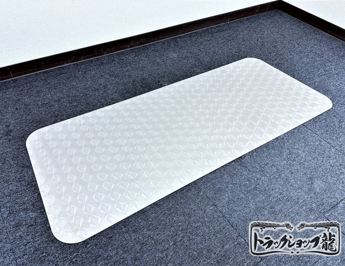 ステンレス リア窓パネル 鱗柄 三菱ふそう ファイター リアウインドウ