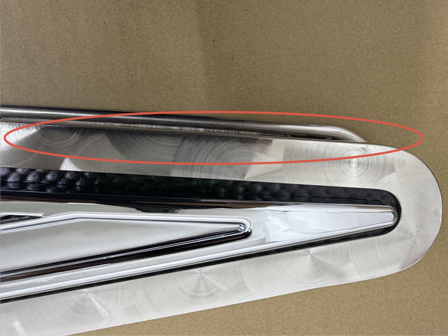 【訳あり品】 ステンレス ふそう 大型 バスマーク アンドン 【鱗柄】  8mm丸棒巻き LEDライト付き 三菱ふそう FUSO S8000S