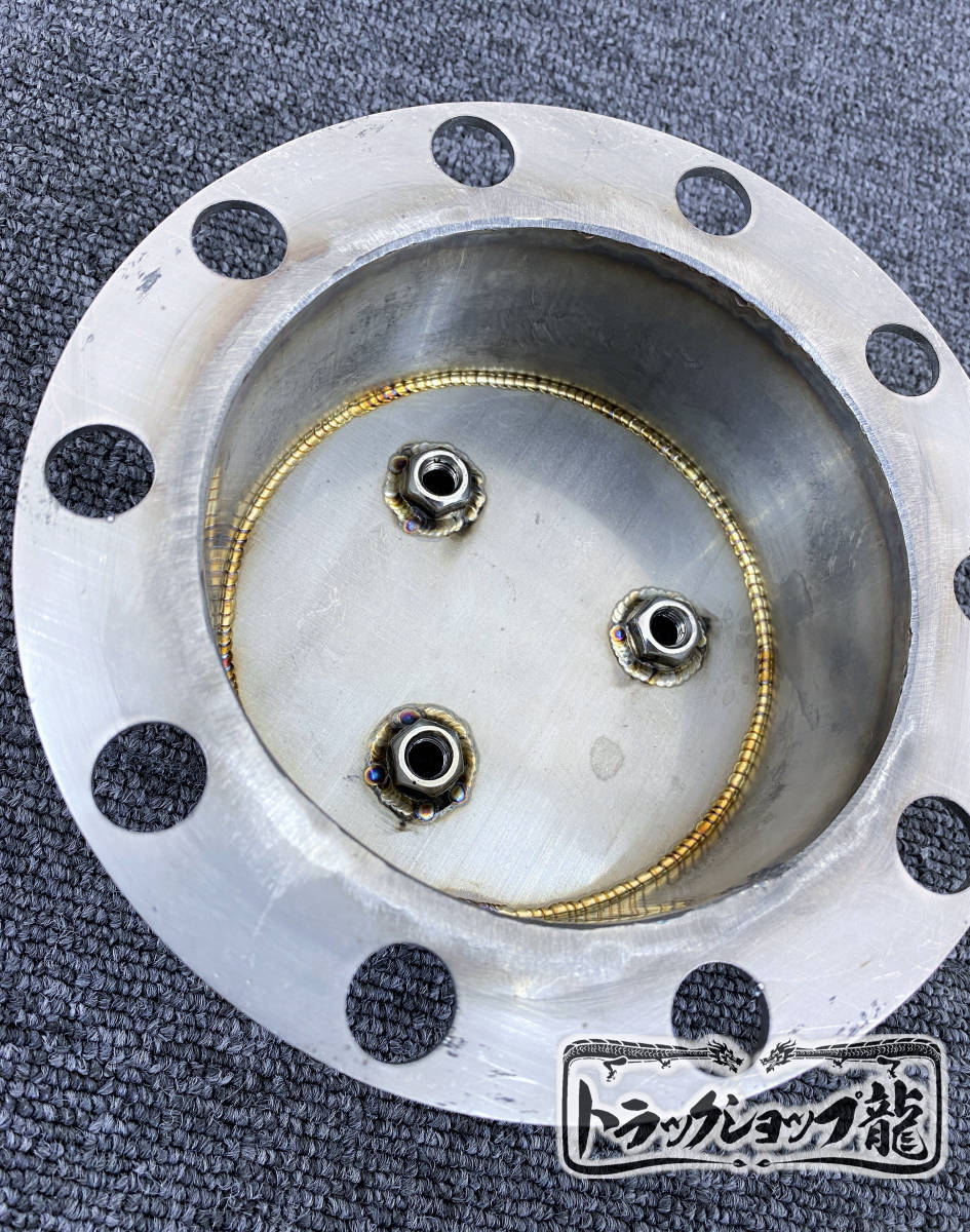 オリジナル ステンレス リアハブキャップ 17.5インチ/19.5インチ 2個組 センターカバー 取付ブラケット いすゞ 4t S0392D