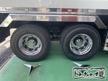 ステンレス リアハブキャップ 22.5インチ 8穴 4個組 センターカバー
