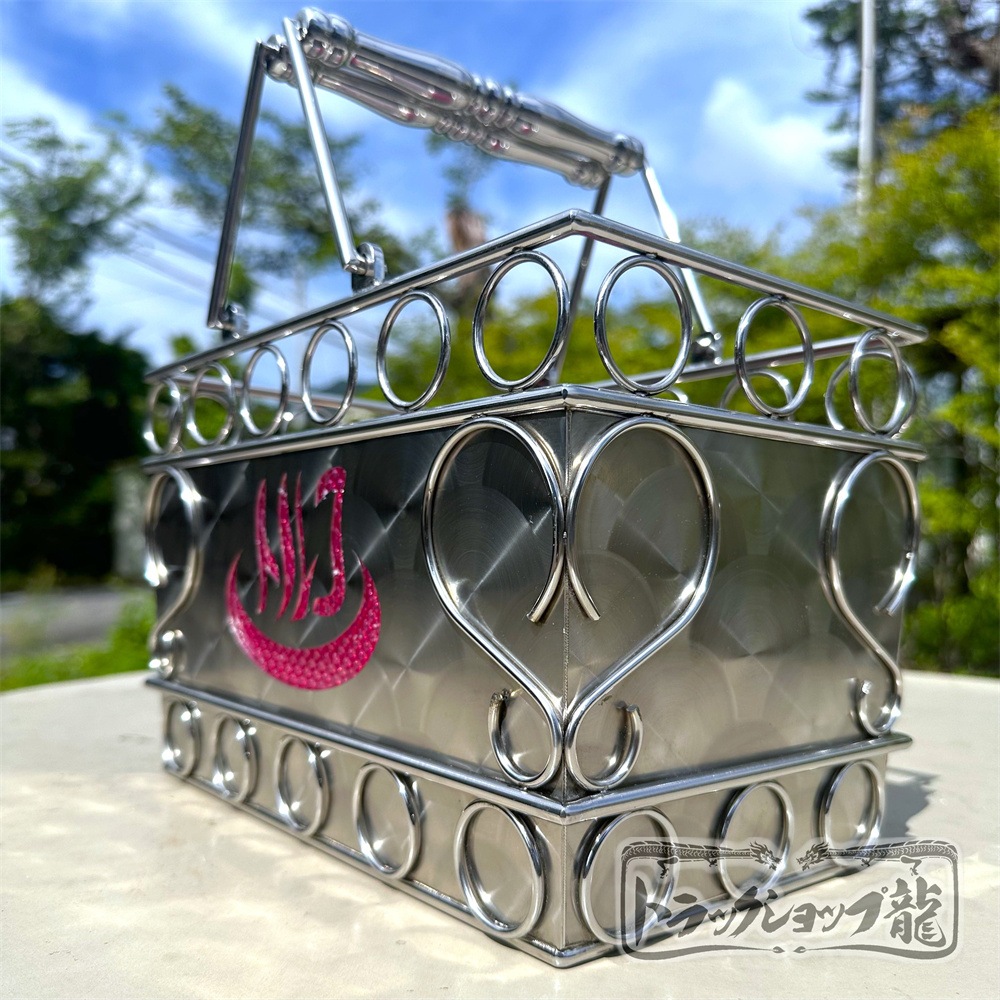 デコトラ　Sカンバンパー飾り 数量限定】 ステンレス お風呂カゴ 鱗柄 パンチング底板 Sカン 取手