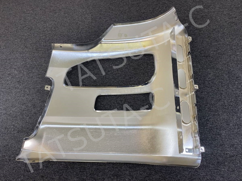 メッキ サイドバンパー RH運転席側のみ エアダム一体型 日産UD クオン U0469S