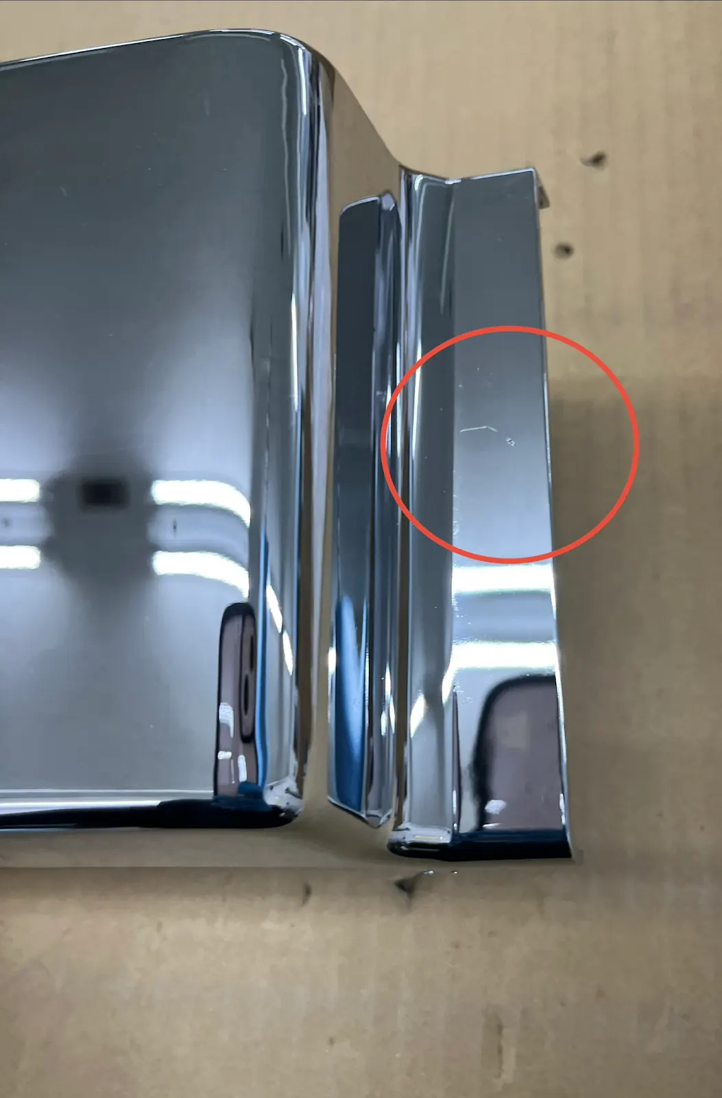 訳あり品】 メッキ ステップスカート ハイタイプ 左右セット 日産UD