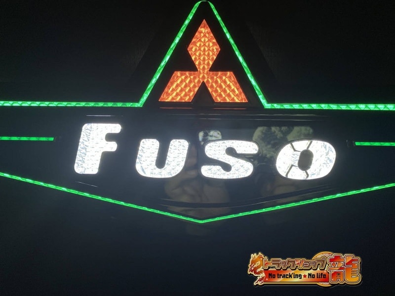 FUSO大型用バスマークアンドン メッキFUSOバスマークアンドン（フソーバスマーク）大