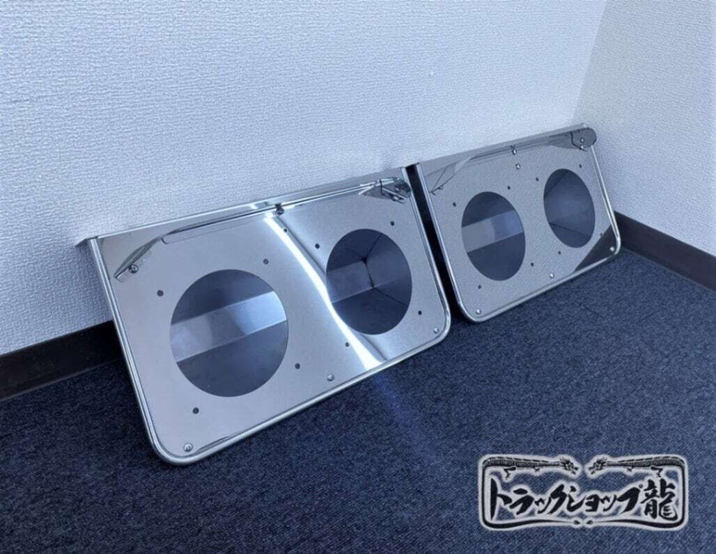 丸型スカイラインテールランプ4個付 ブラケット 2連テールランプ