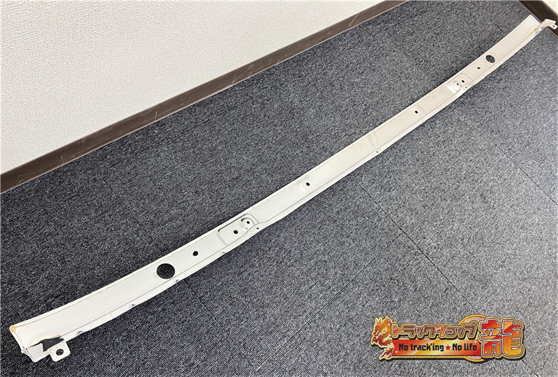 在庫一掃】 メッキ ワイパーパネル いすゞ 320/342フォワード 標準
