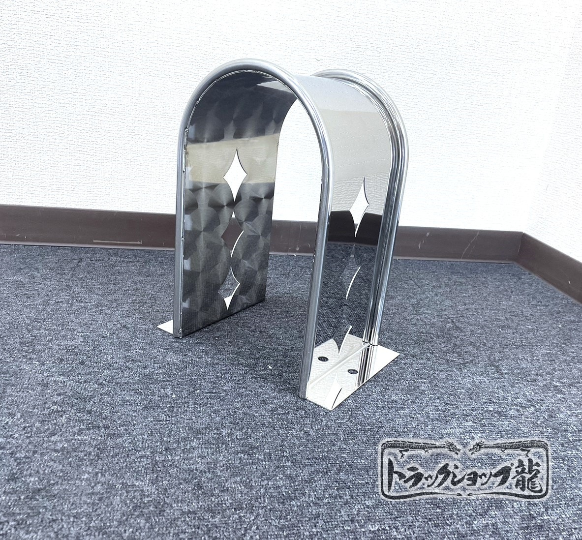 デコトラ 鱗シャフトガード imgrc0077984077.jpg