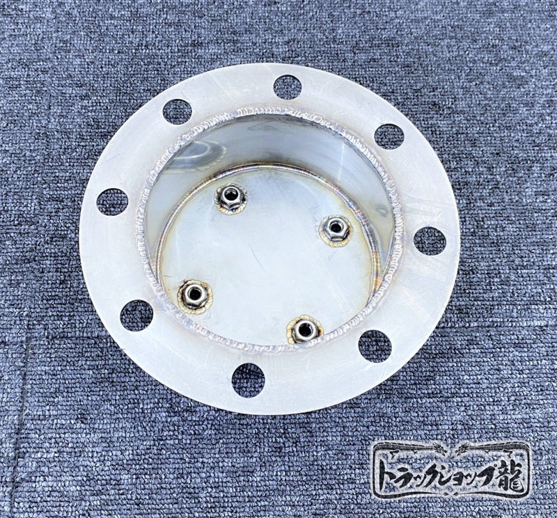 ステンレス リアハブキャップ 22.5インチ 8穴 2個組 センターカバー 取付ブラケット 三菱ふそう スーパーグレート ダンプ 後輪1軸の駆動用 S0405S