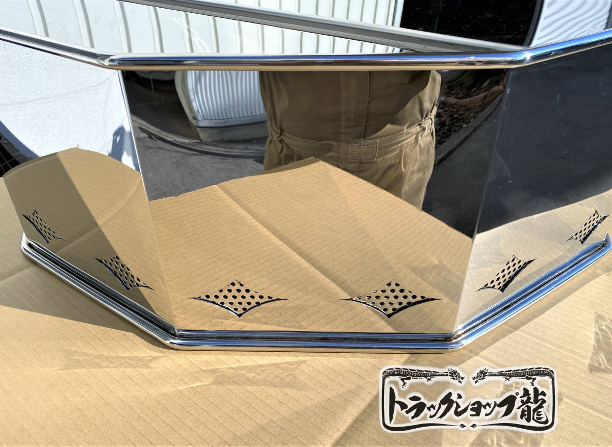 鱗スペアタイヤカバー17.5 丸棒巻き 新品につきビニール有