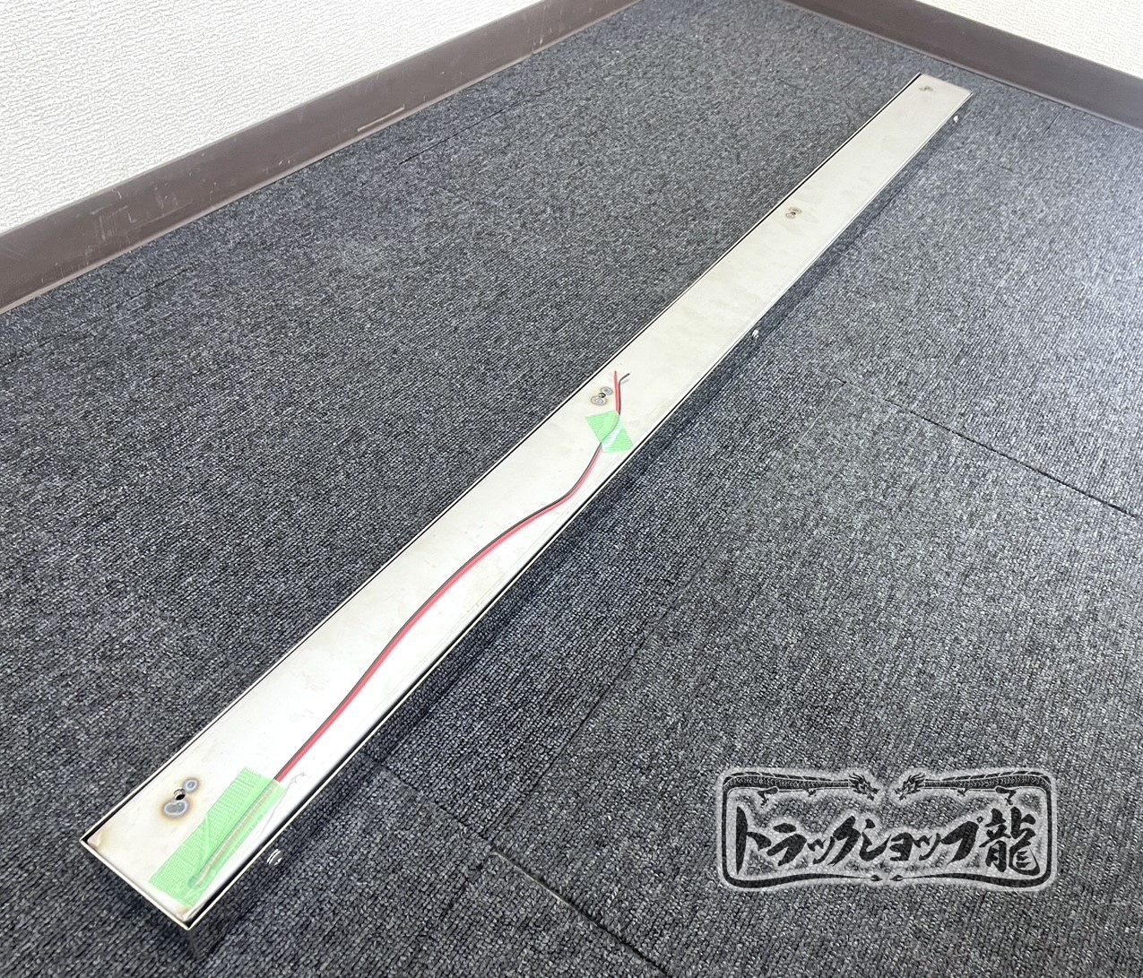 ステンレス菱抜アンドン　ダイヤカットプラ板 LEDテープ新品　半年使用 Amazon.co.jp: 即納鏡面 ステンレス 菱アンドン 小 菱抜き ドア