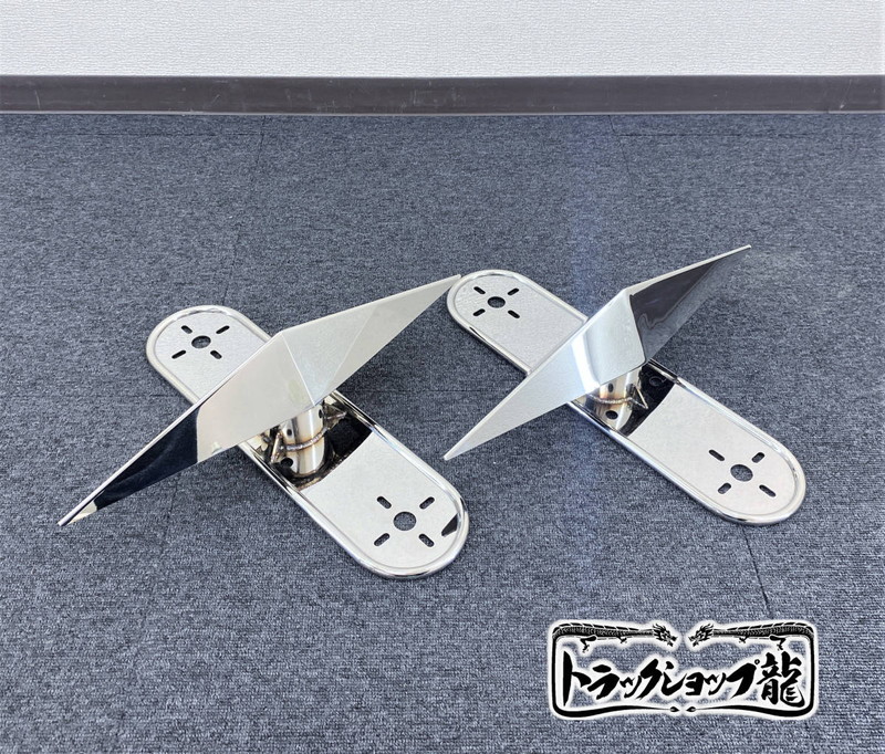 鏡面ステンレス製 大型車用 19.5インチ ホイール マーカー スピンナー 2個 鏡面ステンレス製 大型低床車用 19 5インチ ホイール マーカー