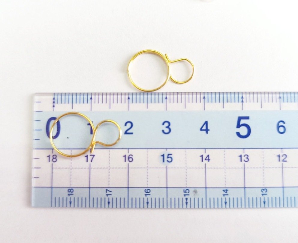 選りすぐり✴︎シャンデリアのパーツ✴︎ 選りすぐり✴︎シャンデリアのパーツ✴︎ しずく型 22mm 8色選べる 12