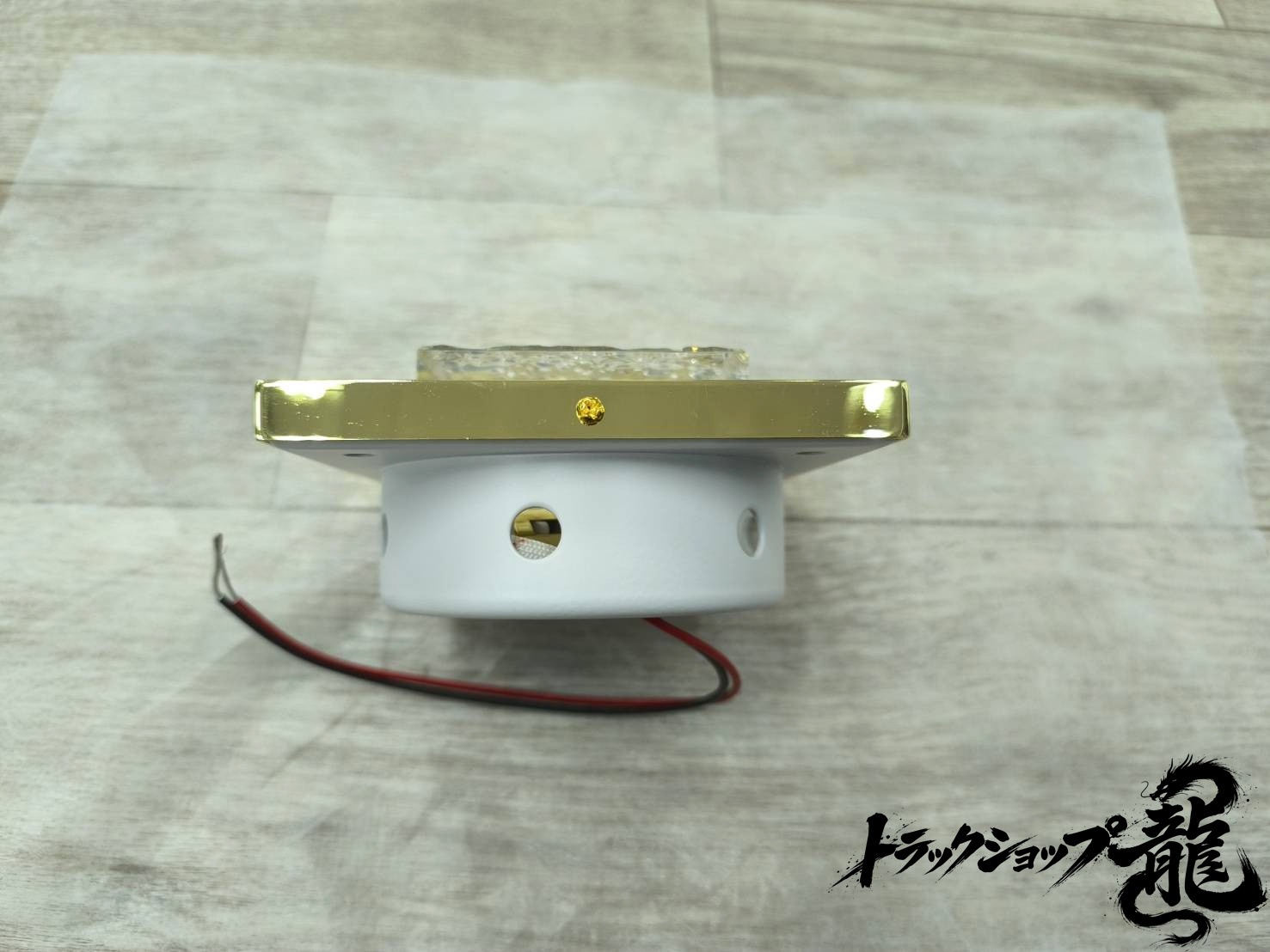 オリジナル★新品 ダウンライト 角型 小 幅125mm シャンデリア 【クリア】石目ガラス風レンズ＆金メッキ土台 口金BA15S仕様 ２個セットC0331S