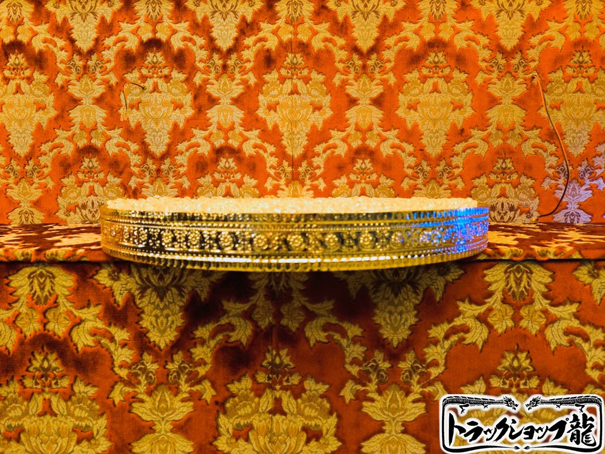 ゴージャス！超薄型 Φ60㎝天吊り ケーキ型 トラック シャンデリア フル