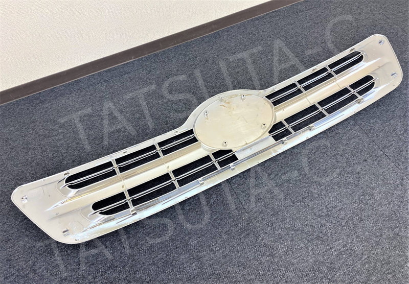 メッキ×黒塗装 フロントグリル 日野 レンジャープロ ワイド H0739S メッキ×黒塗装 フロントグリル 日野 レンジャープロ ワイド H0739S