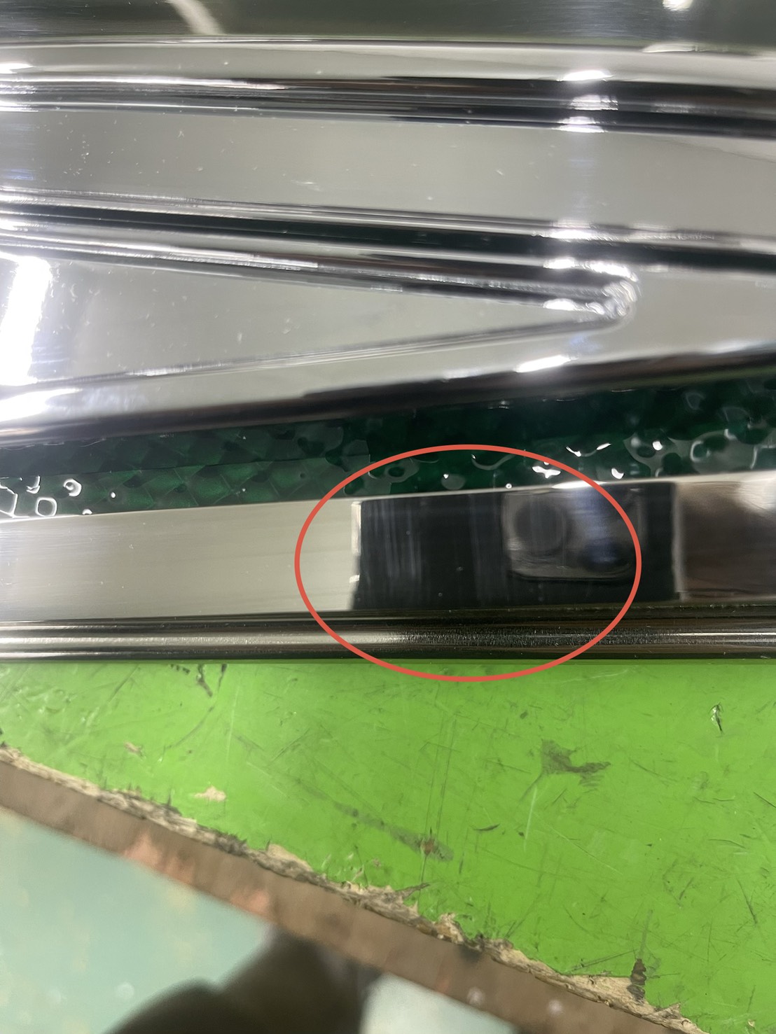 訳あり品】 ステンレス 中型/超薄型 バスマーク アンドン 【鏡面
