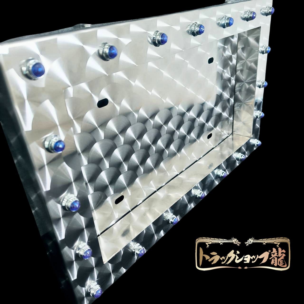 軽トラ ウロコ ナンバー枠 パイロット12vグリーン付 軽トラ ウロコ ナンバー枠 パイロット12vグリーン付 軽トラ ウロコ