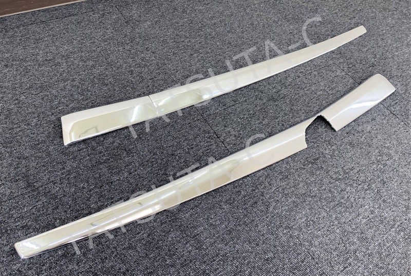 【訳あり品】 メッキ ドアアッパーモール 窓の下部分 左右セット 日野 17プロフィア/17レンジャー H8716S