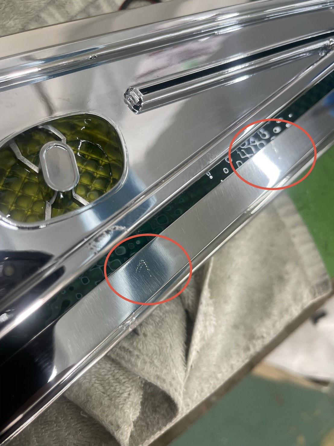 【訳あり品】 ステンレス 中型/超薄型 バスマーク アンドン 【鏡面】 厚み50mm 8mm丸棒巻き LEDライト付き 三菱ふそう FUSO S8571S