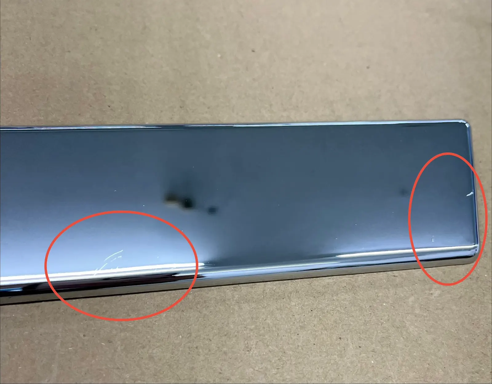【訳あり品】 いすゞ 23エルフ ワイドキャブ FRT フロントラインプレート 現行 新型 I8114S