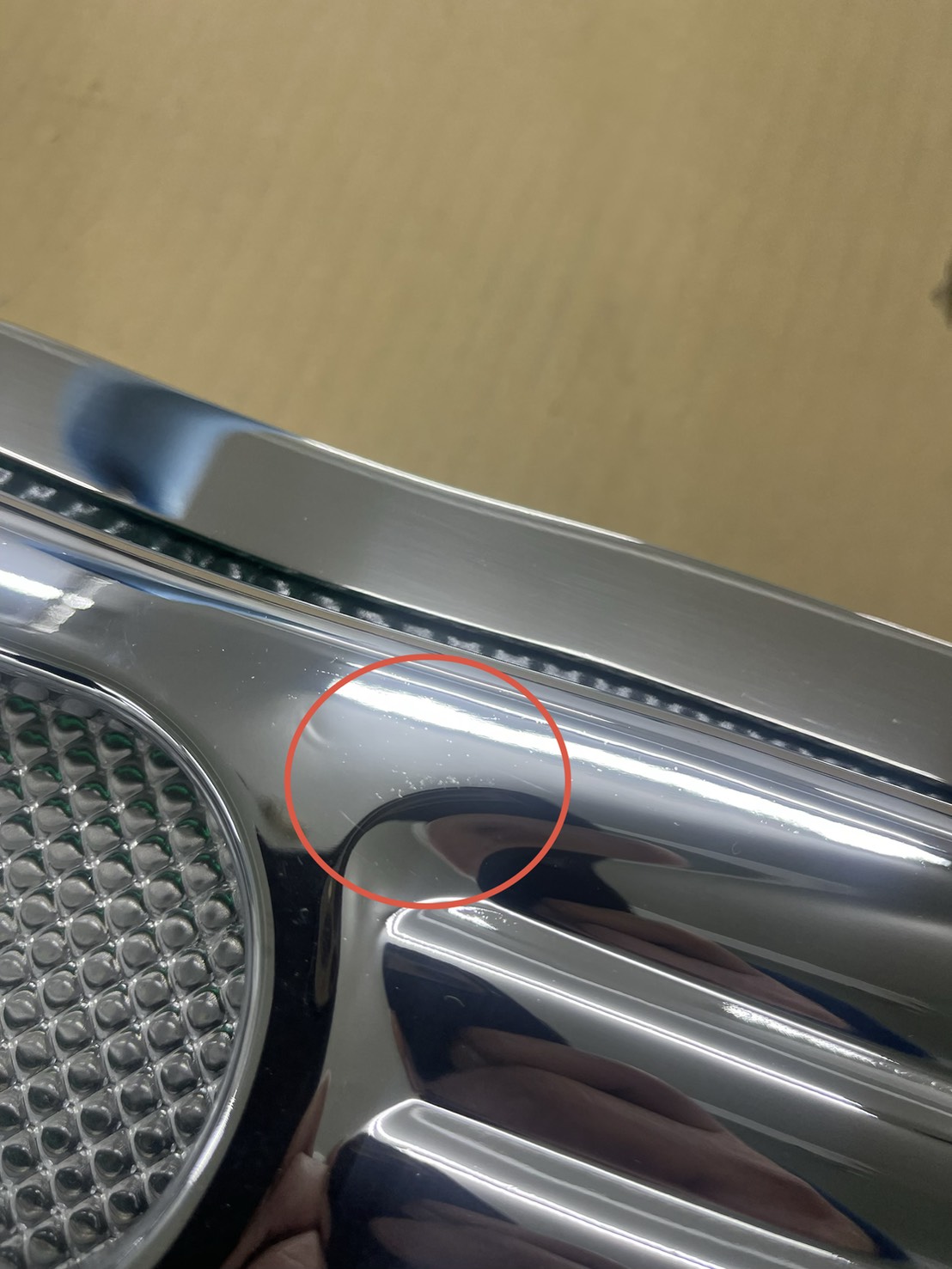 訳あり品】 ステンレス 中型 バスマーク アンドン 【鏡面】 6mm丸棒