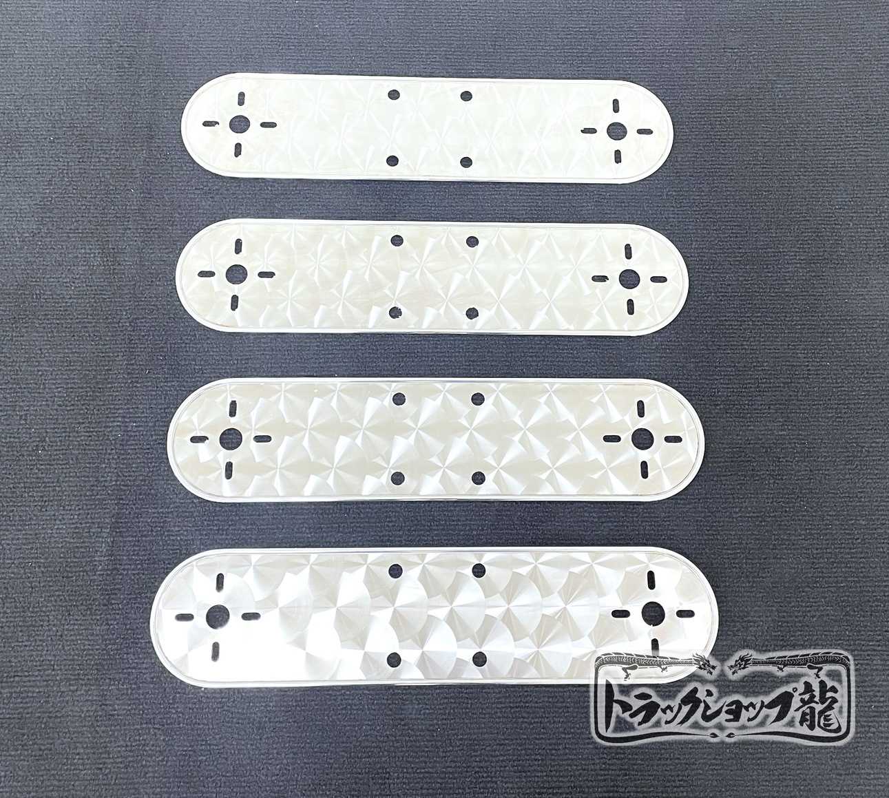 超薄型/鱗柄ステンレス 【22.5インチ】 ホイールマーカーステー 4枚