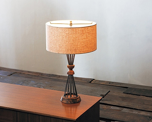 みのすけ様 BRIGHTON 女らしく DESK LAMP アクメファニチャー