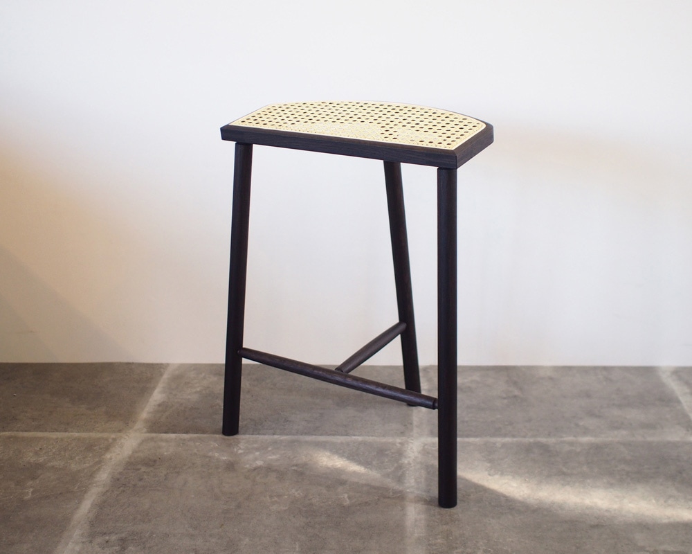松田創意｜Roam 3 Leg Stool ローム 3レッグスツール｜Landscape