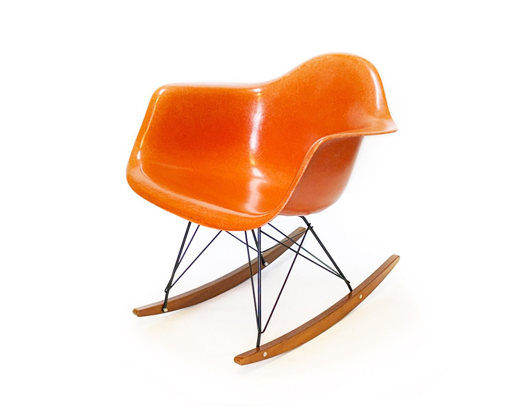 ハーマンミラー　herman miller アームシェルチェア　eames Herman Miller/ハーマンミラー｜イームズアームシェルチェア オレンジ