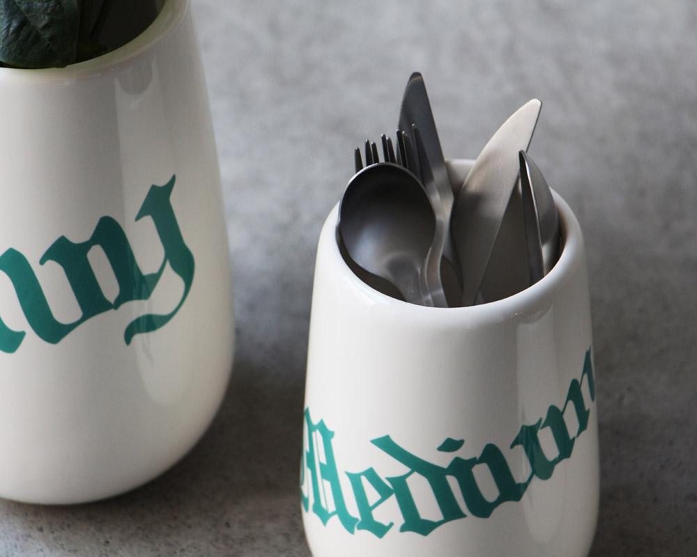 ANAheim | ANAheim Blackletter Family ���ʥϥ���֥�å��쥿���ե��ߥ꡼