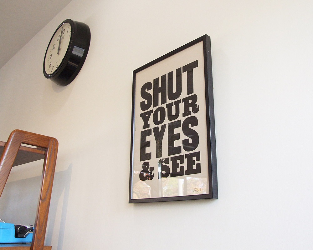 A TWO PIPE PROBLEM LETTERPRESS | SHUT YOUR EYES POSTER ����å� �楢 ������ �ݥ�����