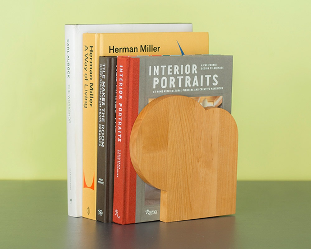 Landscape Products | Bookend Designed by WAKA WAKA 參參 ֥å