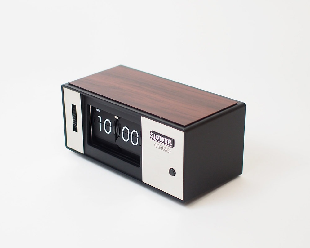 SLOWER | FLIP DESK CLOCK Bradhum եåץǥå ֥ϥ