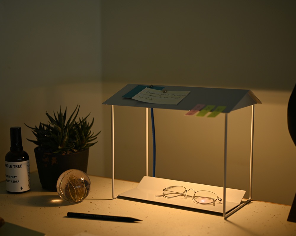 Landscape Products | Desk Lamp "Gable" �ǥ������� �����֥�