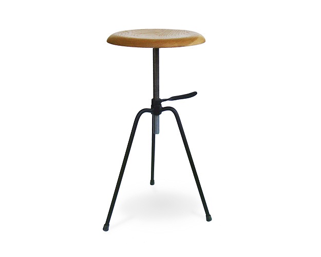 Roam stool 松田創意さん 松田創意｜Roam 3 Leg Stool ローム 3レッグスツール｜Landscape
