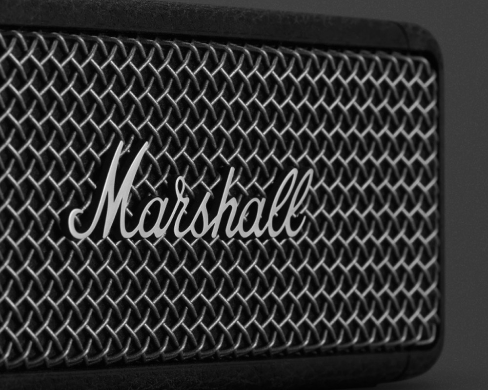 Marshall | Emberton�� Black and Steel Portable Speaker ����С��ȥ�2 �ݡ����֥륹�ԡ�����