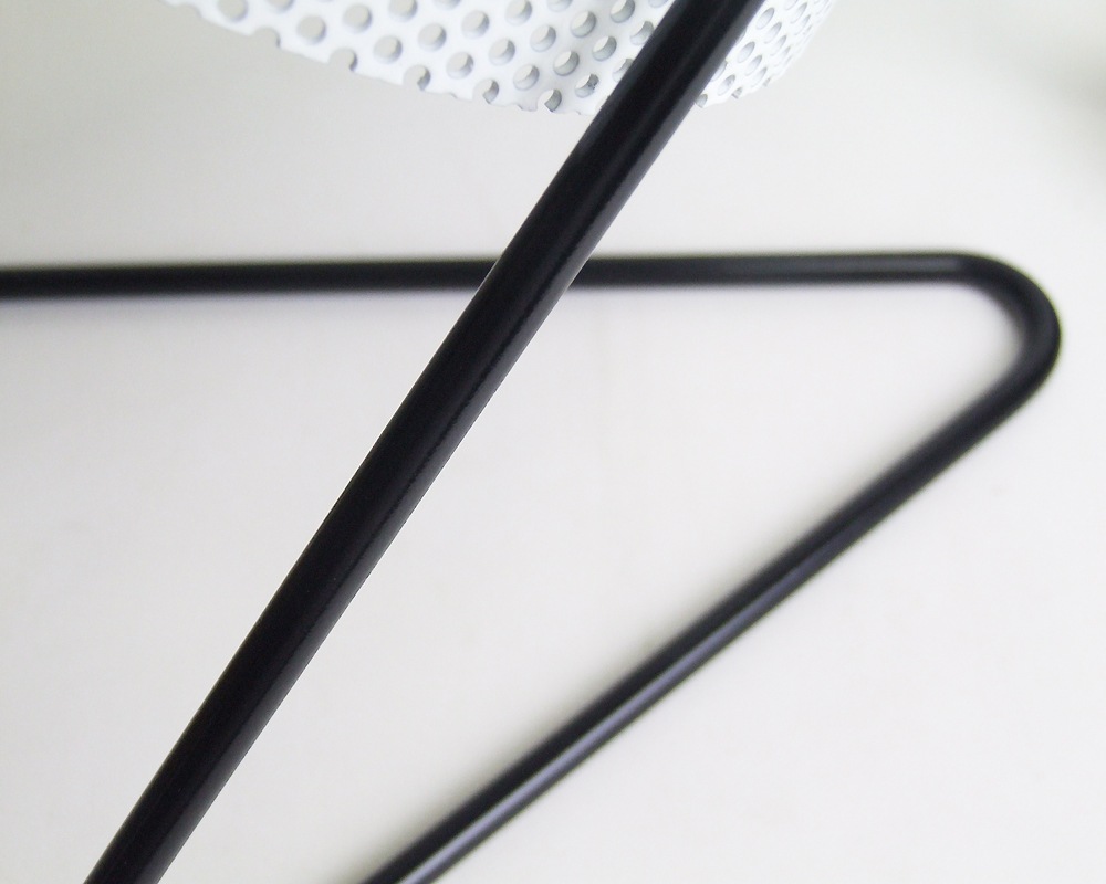 commune * Atelier de Troupe | V-LITE White V�饤�� �ۥ磻��