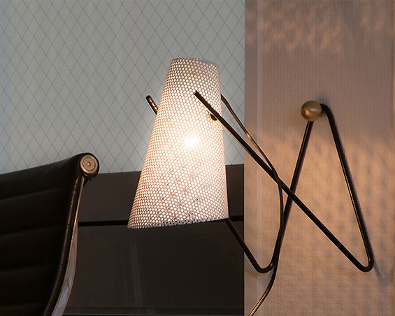 commune * Atelier de Troupe | V-LITE White V�饤�� �ۥ磻��