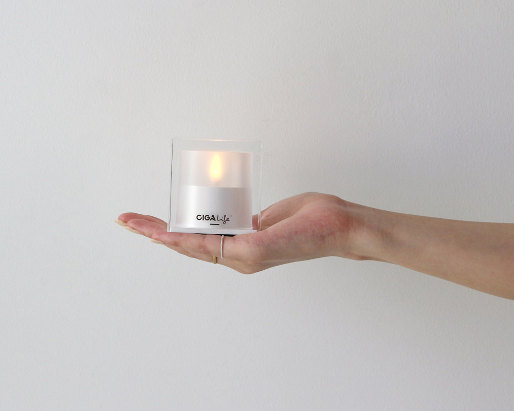 CIGA Design | Mini Cube Solar Candle �ߥ� ���塼�� �����顼 �����ɥ�